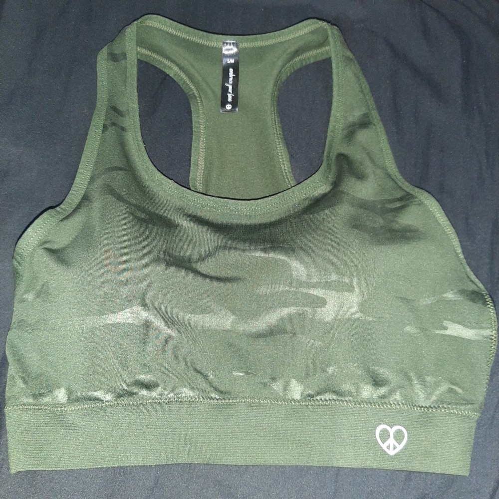 Sports bra